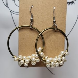 Faux Pearl Earrings Hoops Vtg Cluster Gold Tone Costume Wire Wrap 2½"L x 1½W